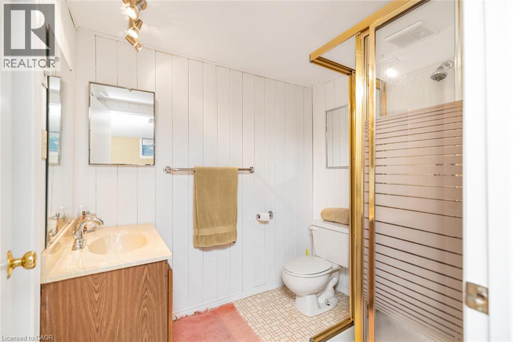 318 Cavendish Drive Property Photo 18