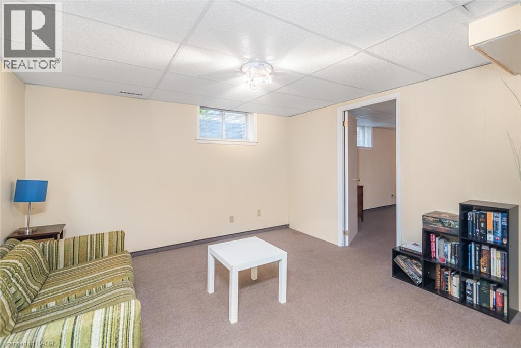 318 Cavendish Drive Property Photo 20