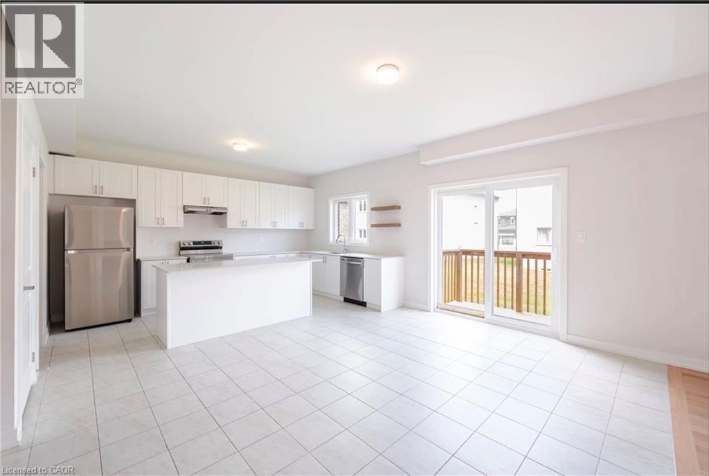 15 Bird Street Property Photo 4