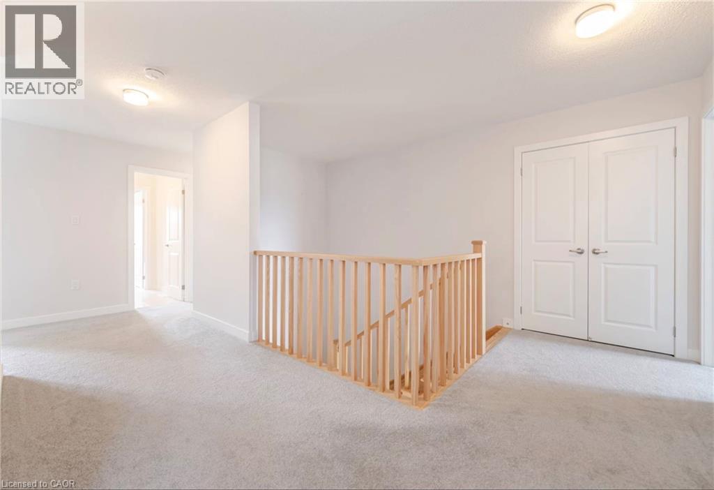 15 Bird Street Property Photo 32