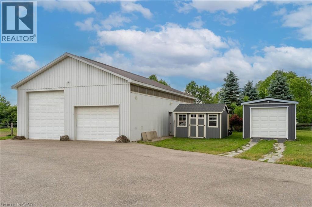 3988 Hwy 6 Property Photo 3
