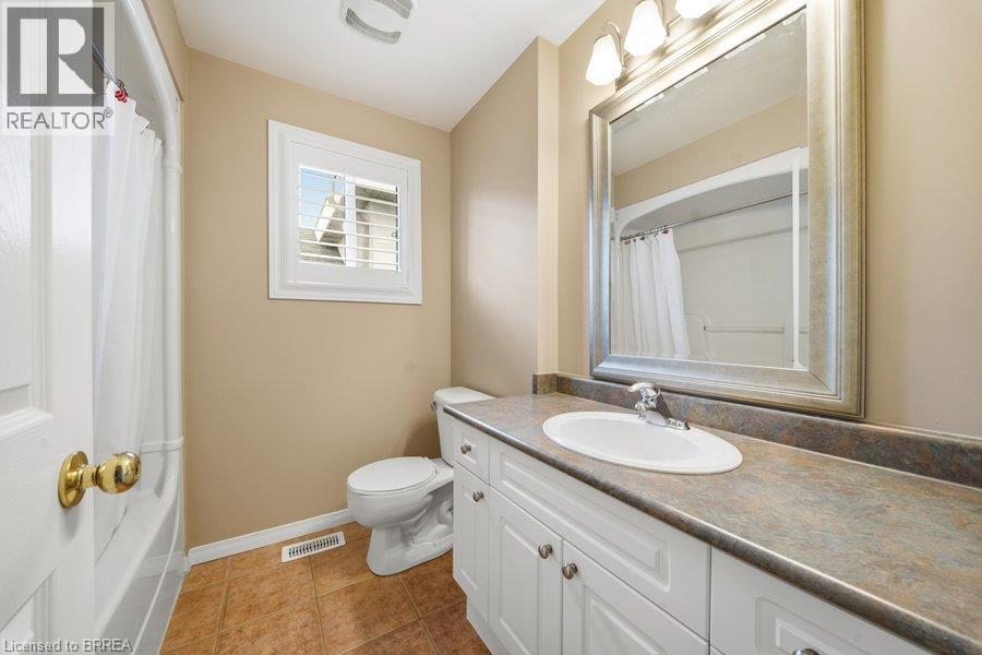 28 Lake Street Property Photo 25