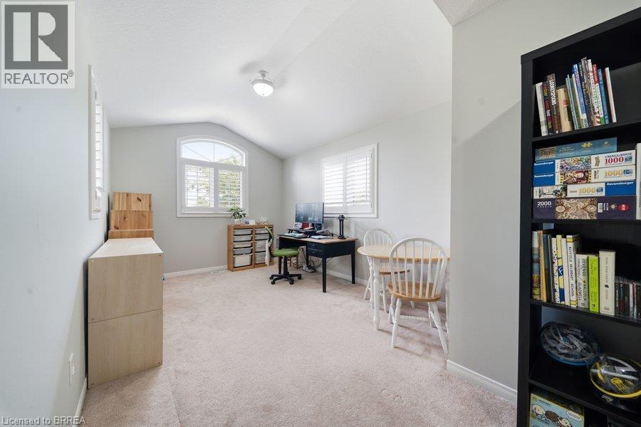 28 Lake Street Property Photo 30