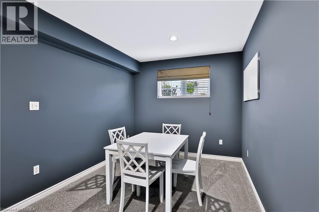50 Brewster Way Property Photo 27