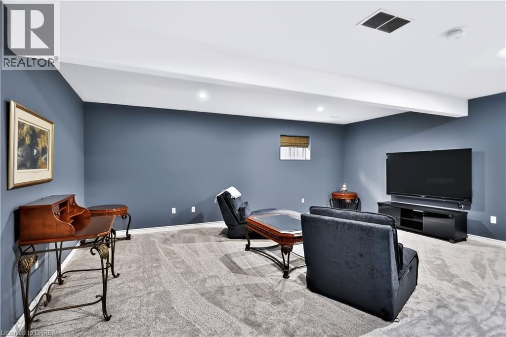 50 Brewster Way Property Photo 30