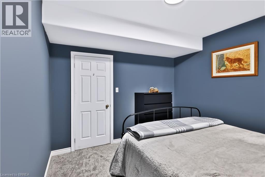 50 Brewster Way Property Photo 34