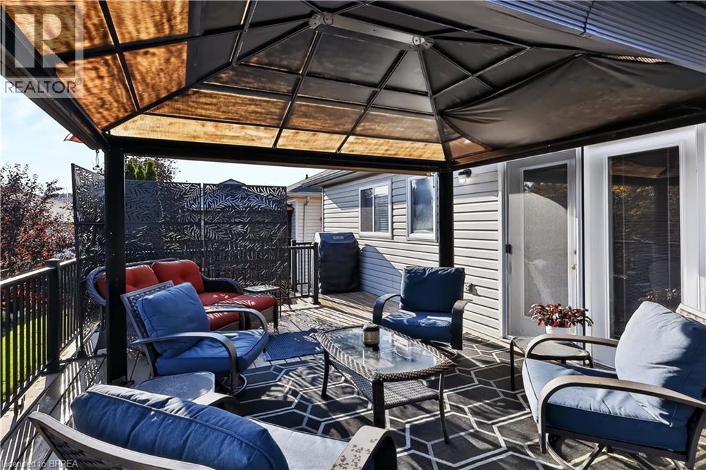 50 Brewster Way Property Photo 39