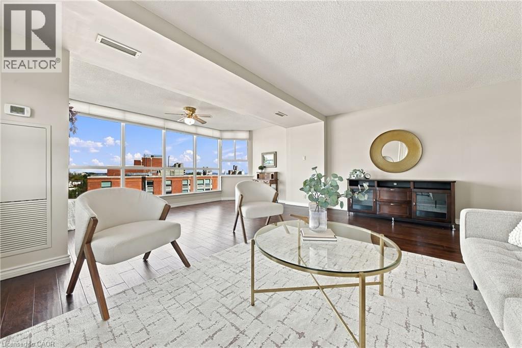 5280 Lakeshore Road Unit# 912 Property Photo 6
