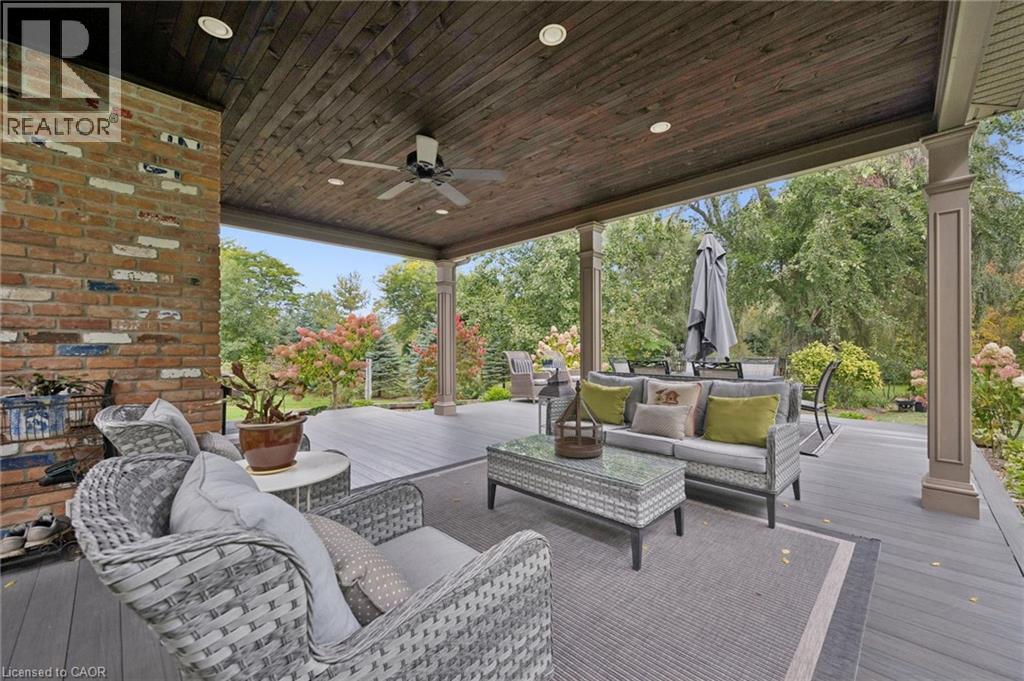 2073 Maplewood Road Property Photo 37