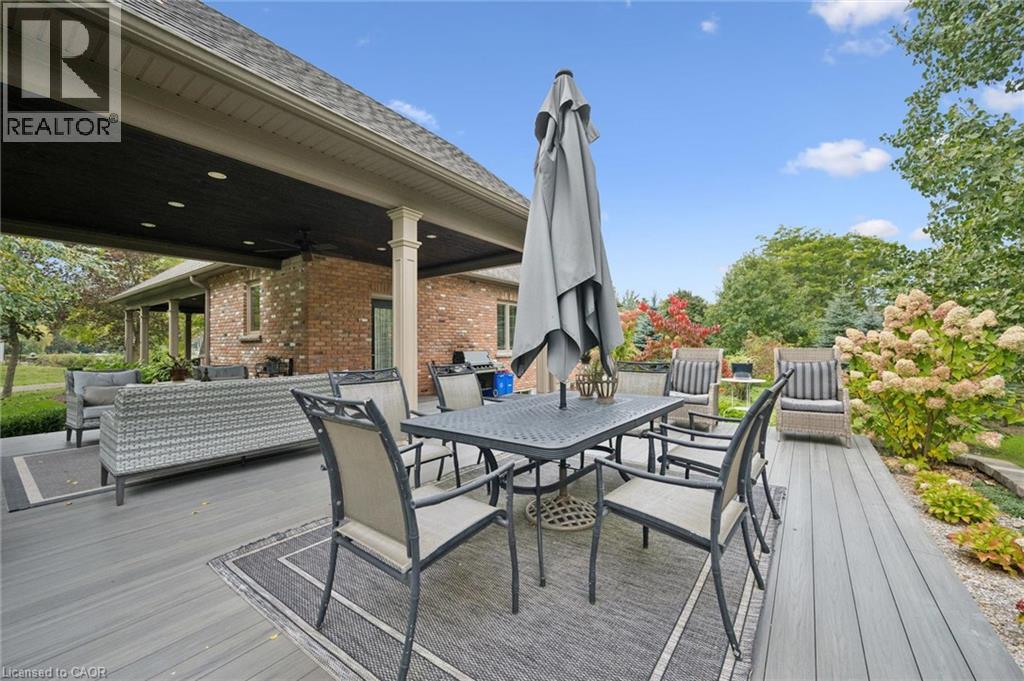 2073 Maplewood Road Property Photo 39