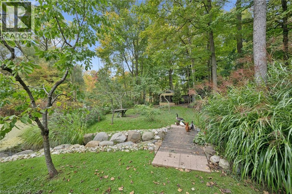 2073 Maplewood Road Property Photo 43