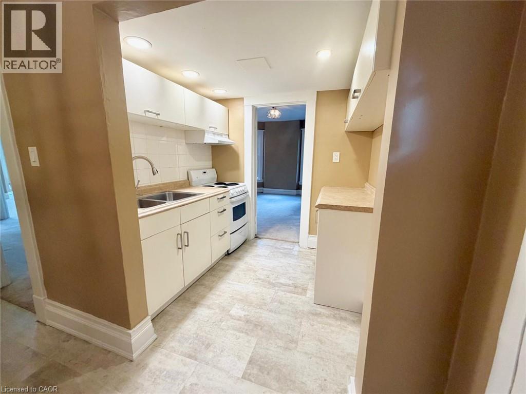 241 Macnab Street S Unit# Unit 2 Property Photo 5