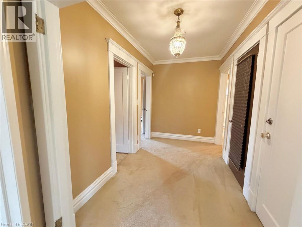 241 Macnab Street S Unit# Unit 2 Property Photo 7