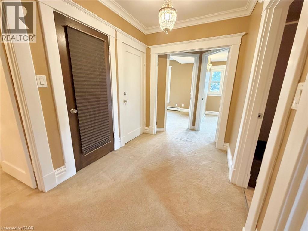 241 Macnab Street S Unit# Unit 2 Property Photo 8