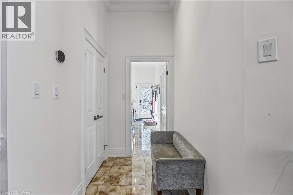 4 Playfair Court Property Photo 18