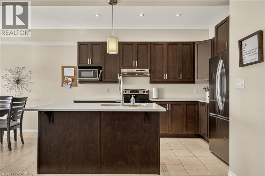 370 Stonehenge Drive Unit# 8 Property Photo 10