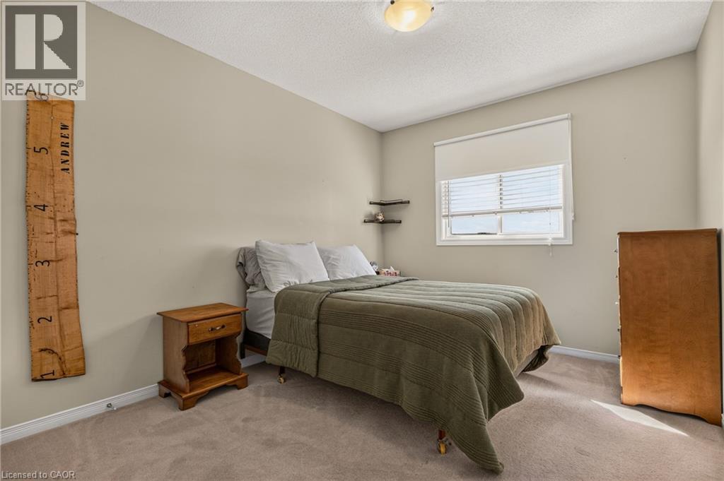 370 Stonehenge Drive Unit# 8 Property Photo 15