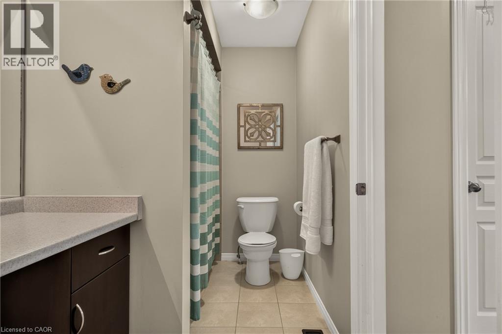 370 Stonehenge Drive Unit# 8 Property Photo 22