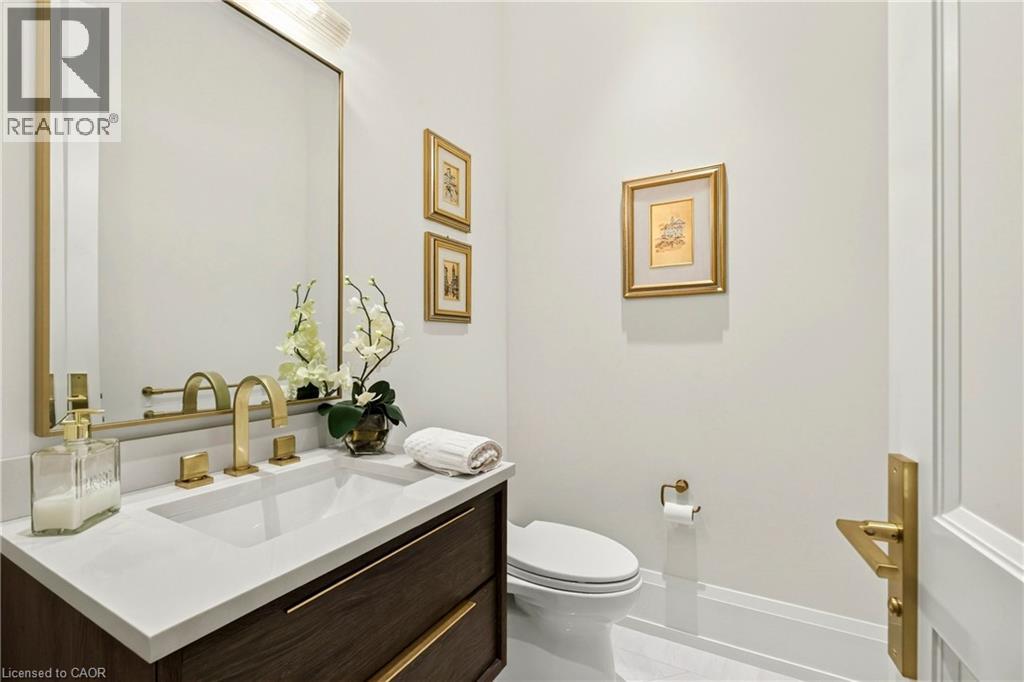 368 Fourth Line Property Photo 19