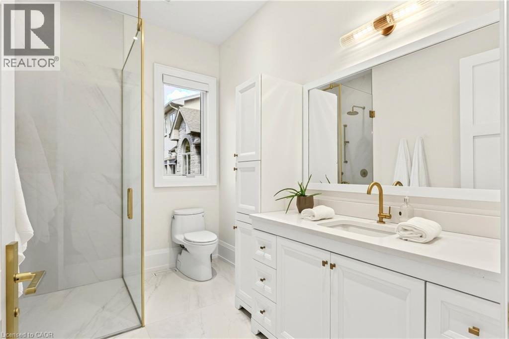 368 Fourth Line Property Photo 23