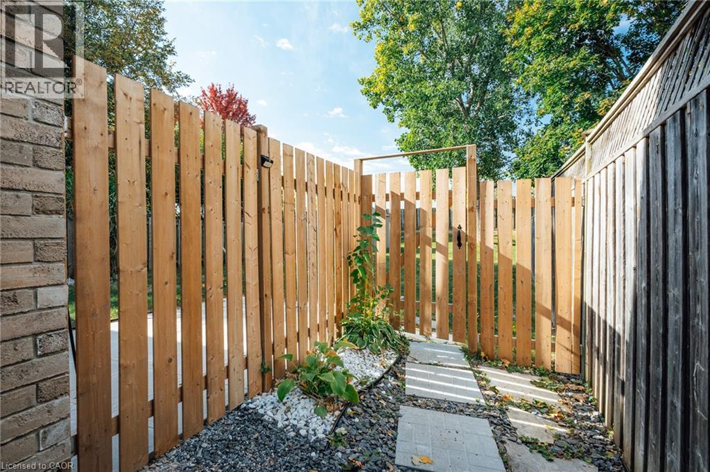 537b Barwick Crescent Property Photo 43