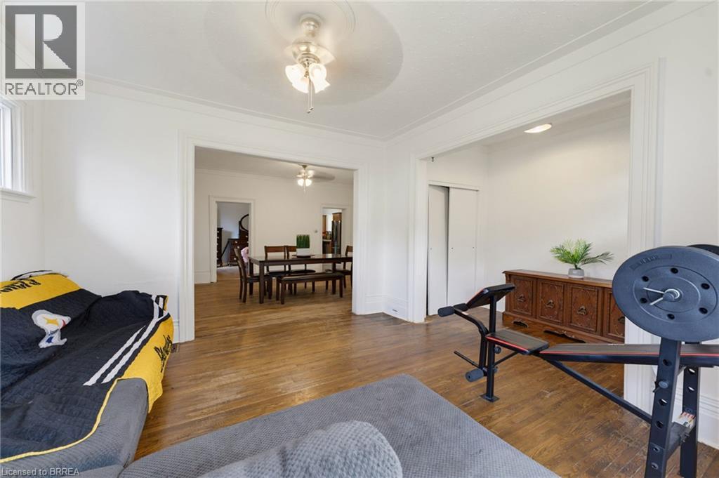 97 Park Avenue Property Photo 5