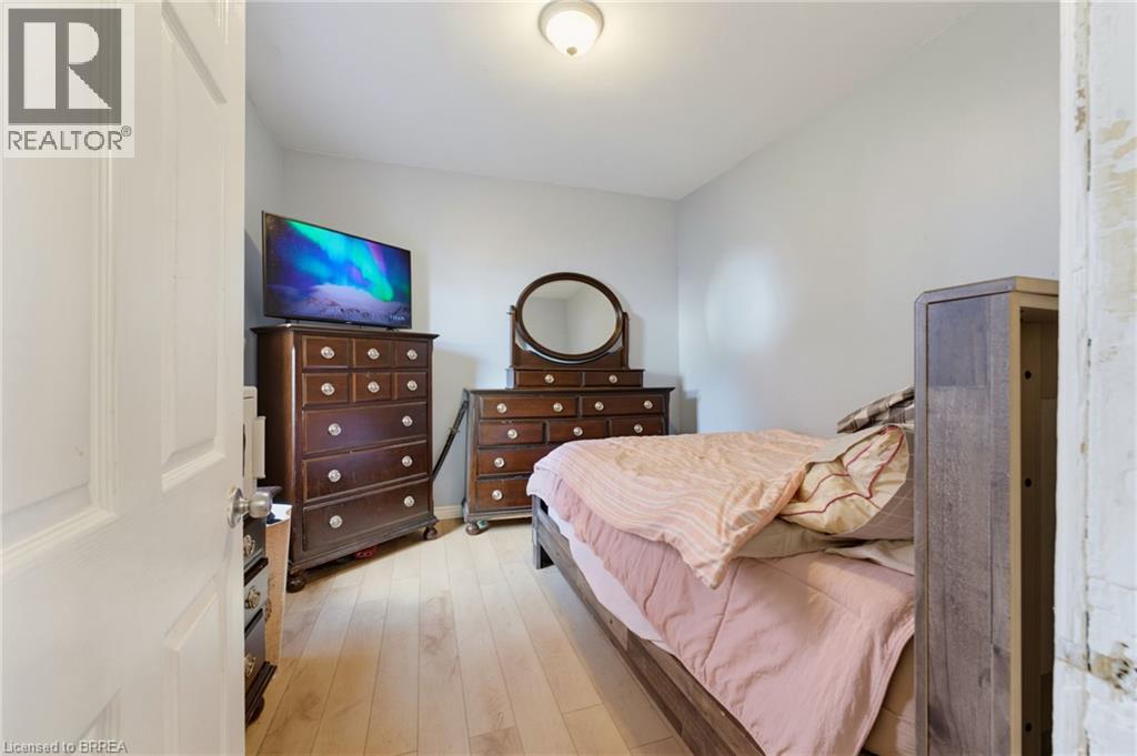 97 Park Avenue Property Photo 11