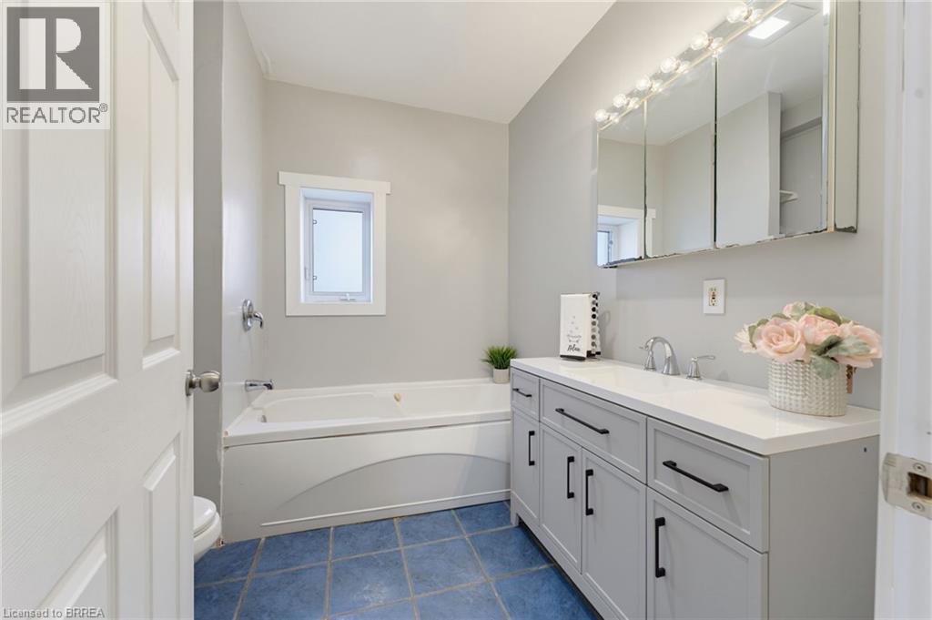 97 Park Avenue Property Photo 12
