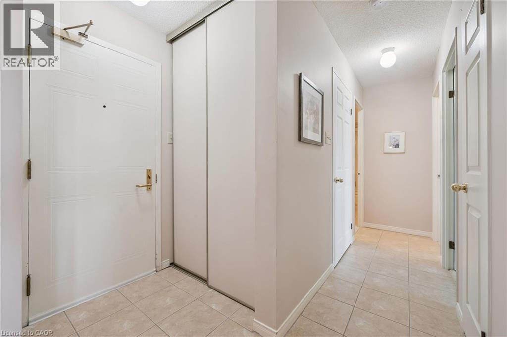 265 Westcourt Place Unit# Ph04 Property Photo 5