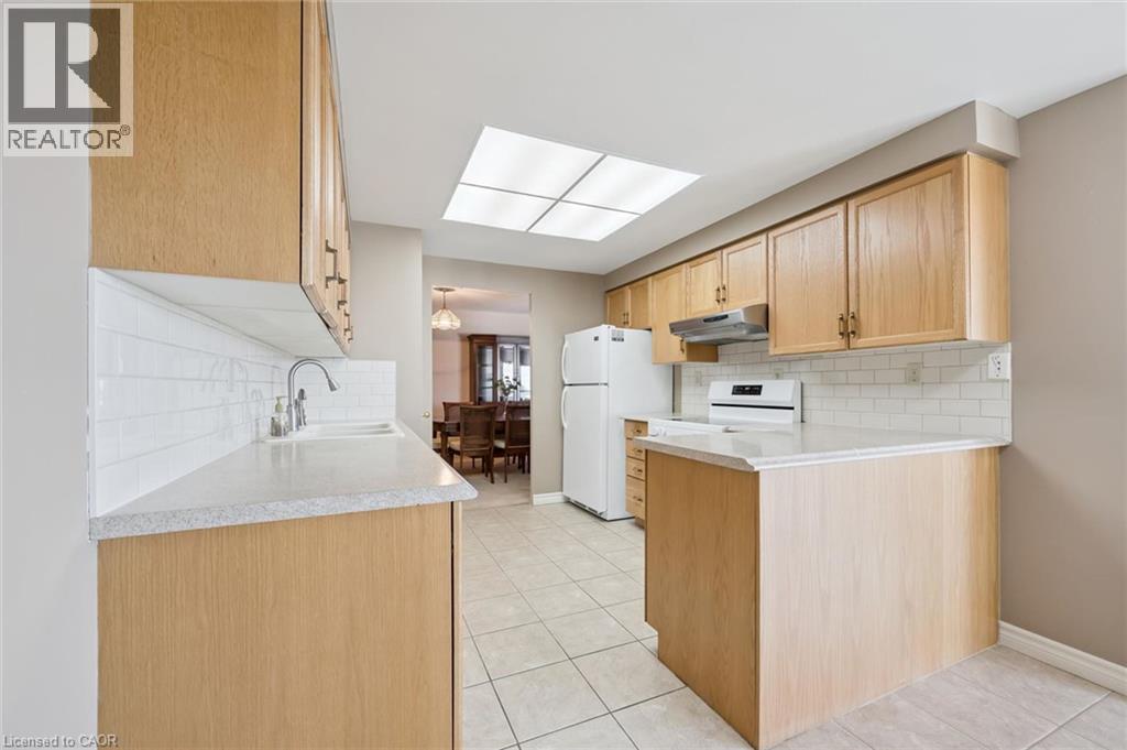 265 Westcourt Place Unit# Ph04 Property Photo 21