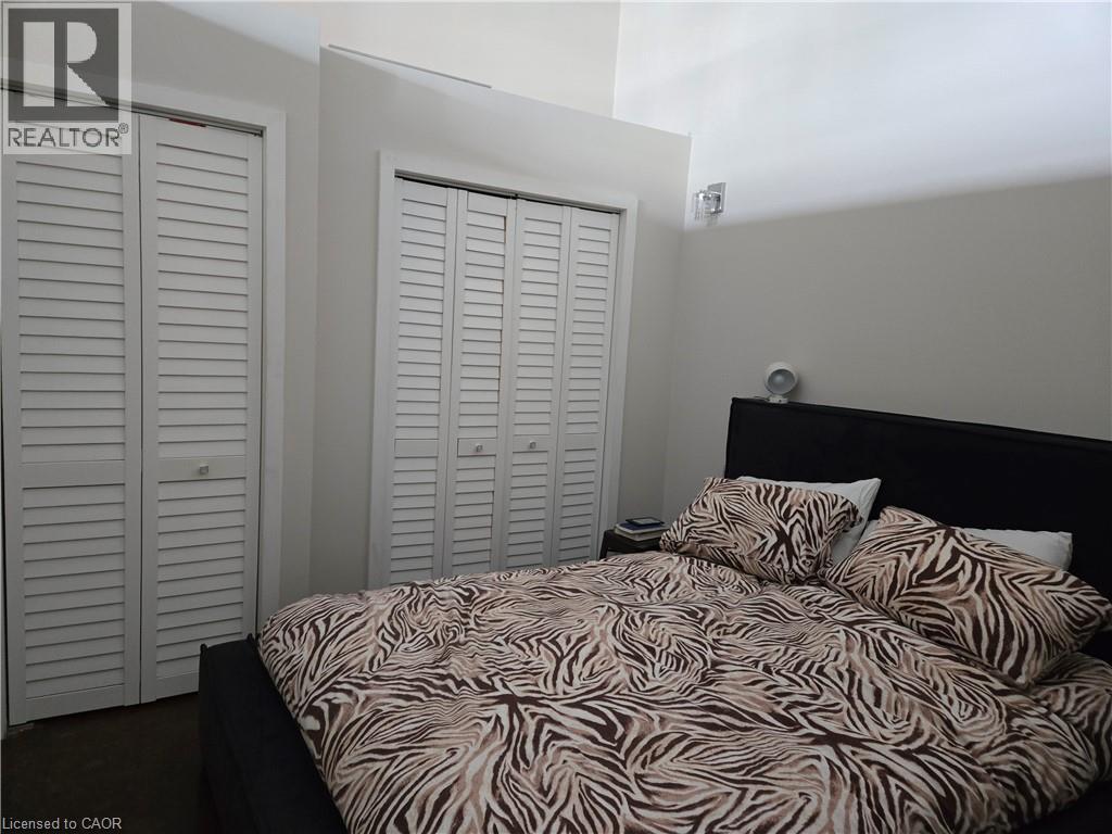11 Rebecca Street Unit# 202 Property Photo 4