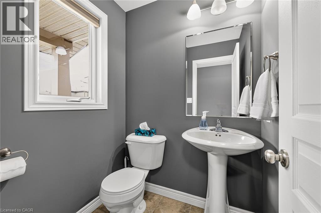1028 Alberni Road Property Photo 10