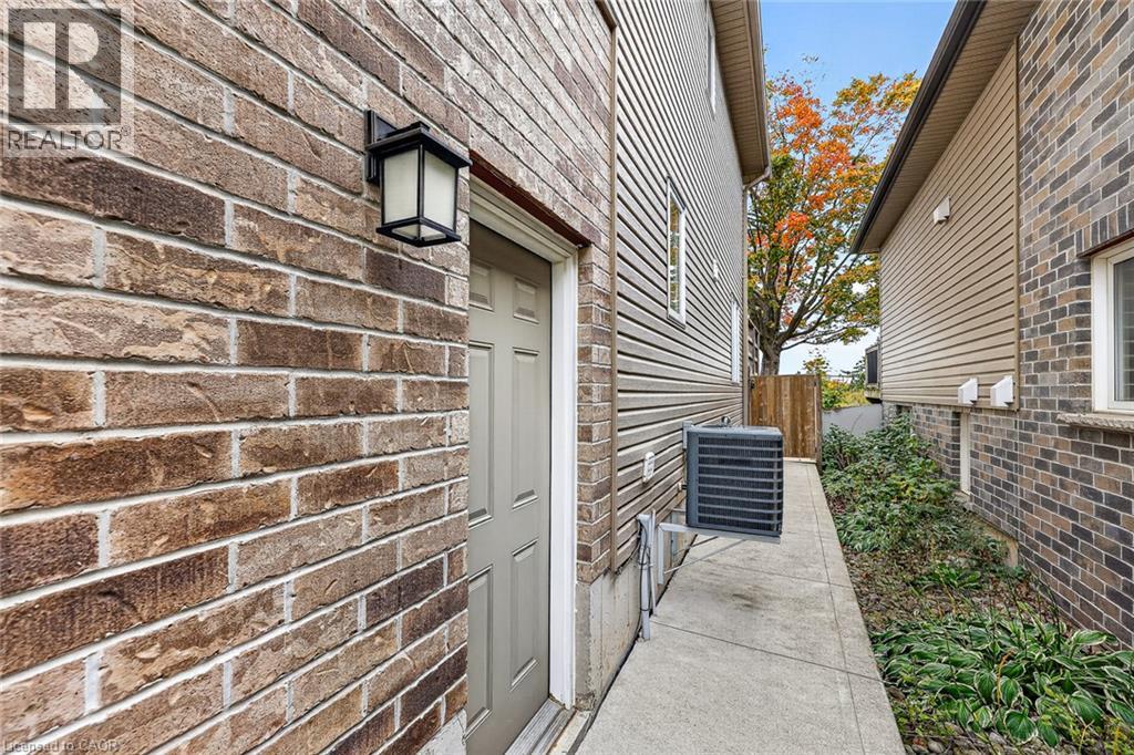 1028 Alberni Road Property Photo 38