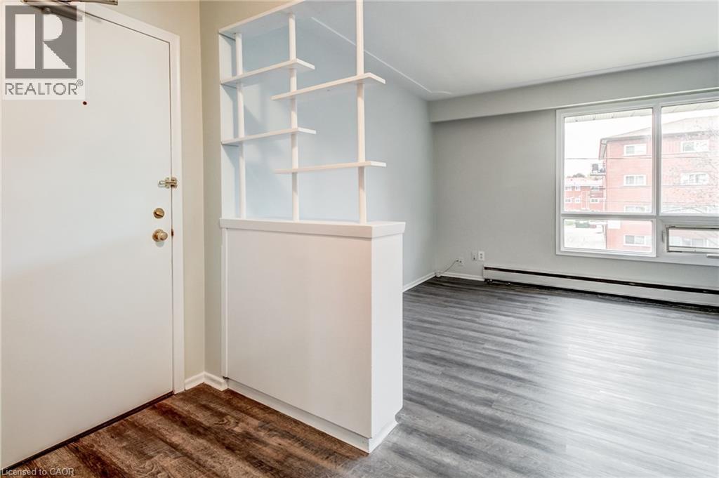 105 Dixon Street Property Photo 19