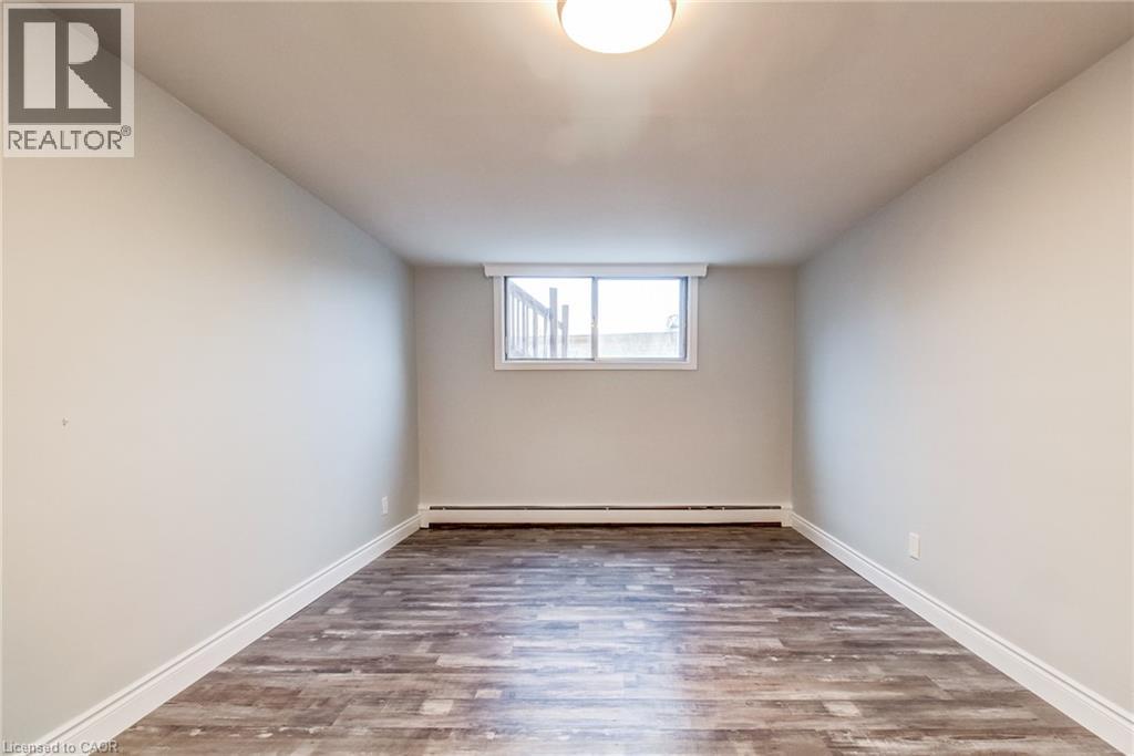 105 Dixon Street Property Photo 36
