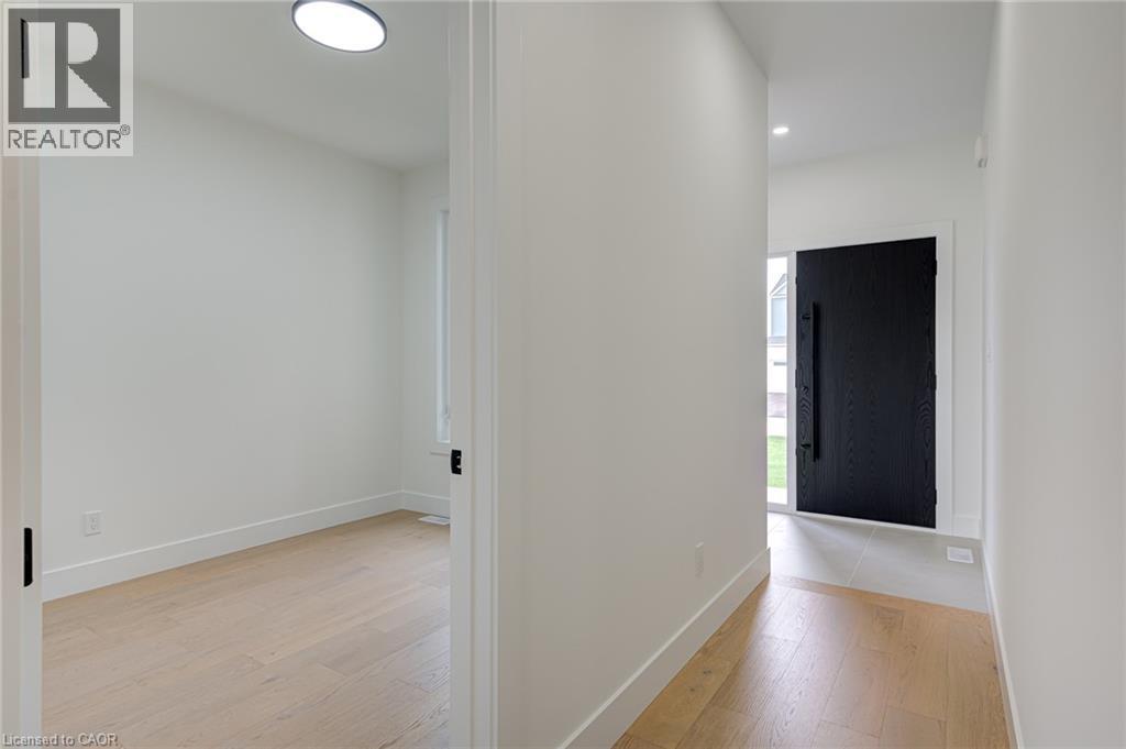 100 Clayton Street Property Photo 5