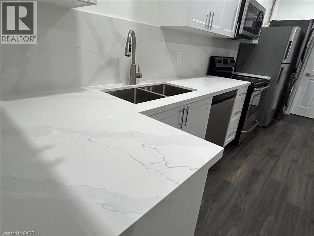 31 Sofitel Drive Property Photo 10
