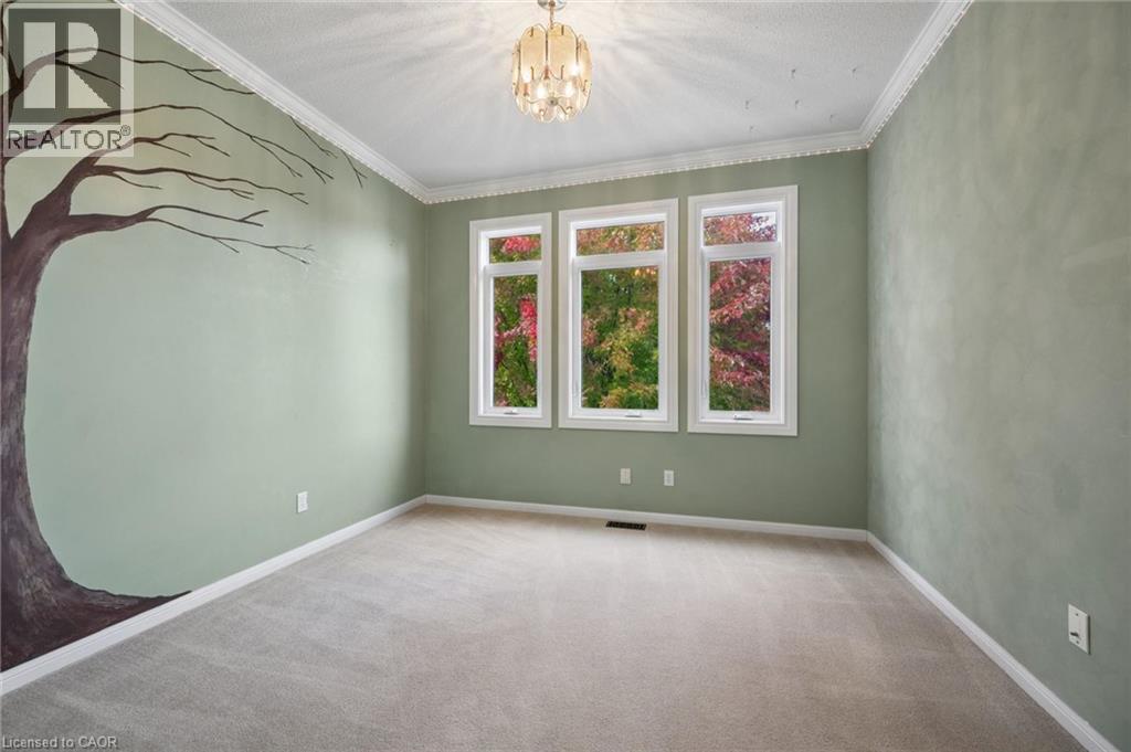 83 Glazebrook Crescent Property Photo 25