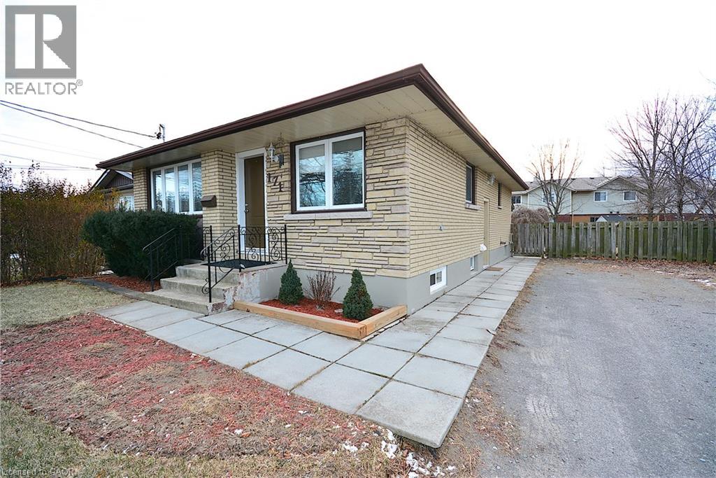 171 Rykert Street Unit# 2 Property Photo 2