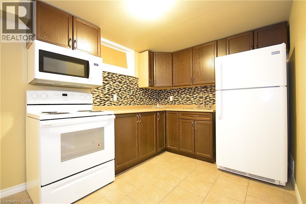 171 Rykert Street Unit# 2 Property Photo 3