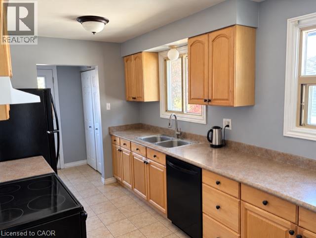 35 Bonaventure Drive Property Photo 3