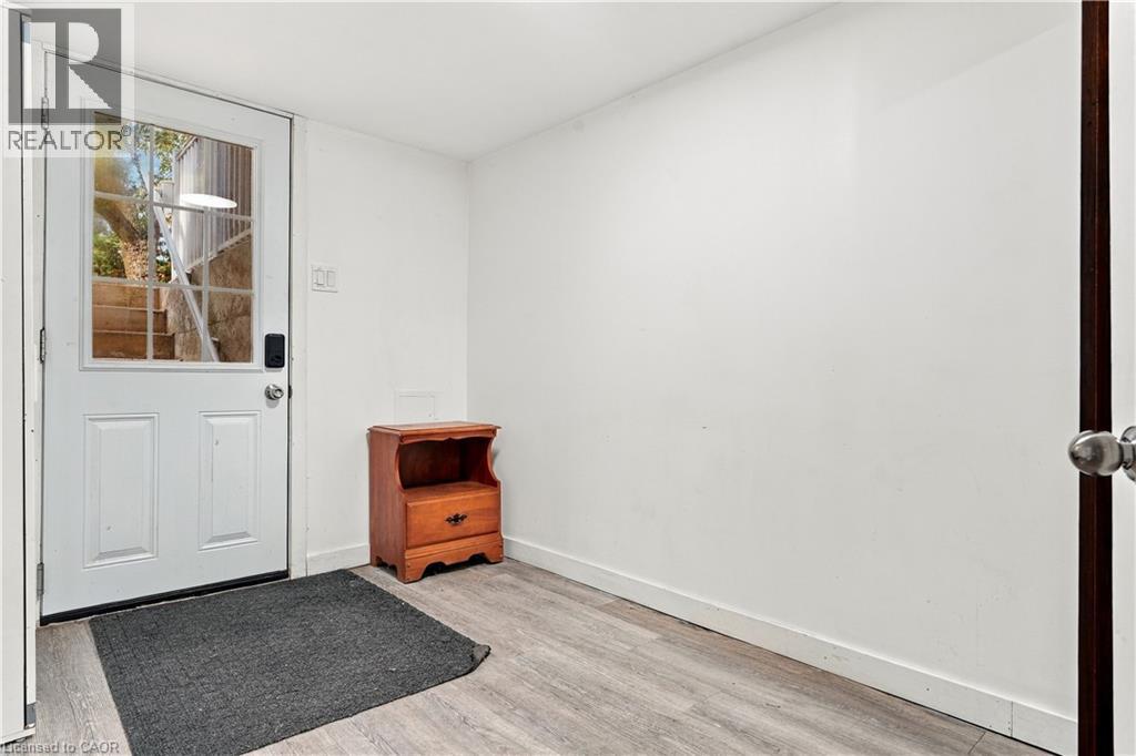 168 Fifth Avenue Unit# 2 Property Photo 5