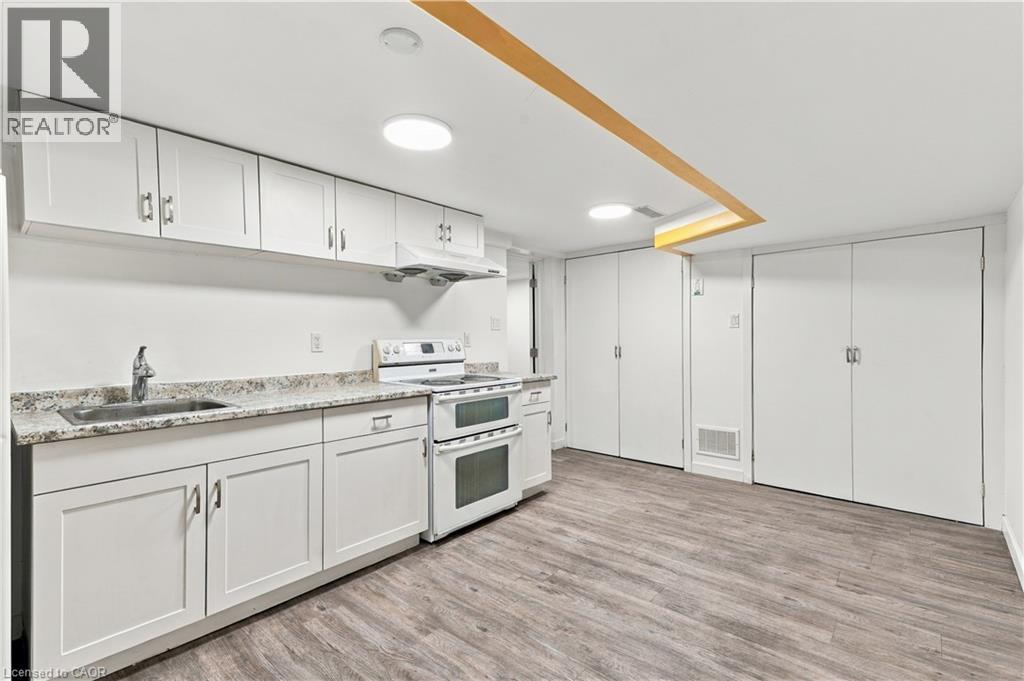 168 Fifth Avenue Unit# 2 Property Photo 15