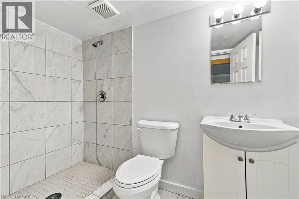 168 Fifth Avenue Unit# 2 Property Photo 27