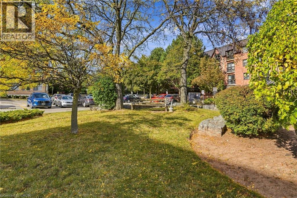 2199 Sixth Line Unit# 208 Property Photo 30