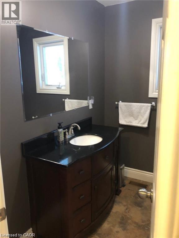 1387 Milburough Line Property Photo 28