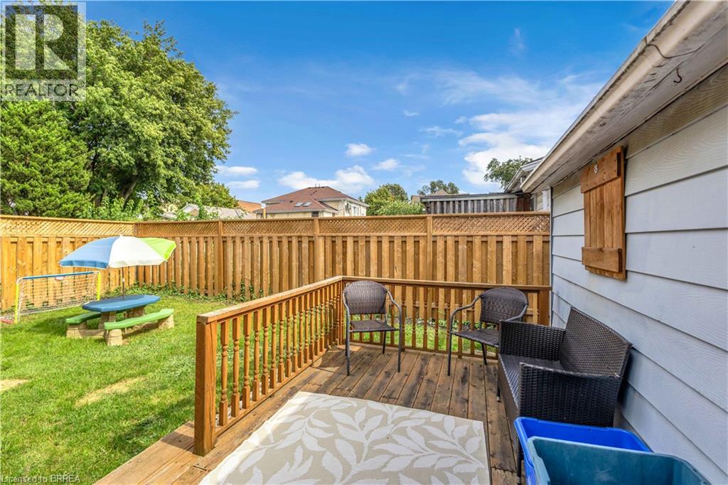 25 Usher Street Property Photo 19