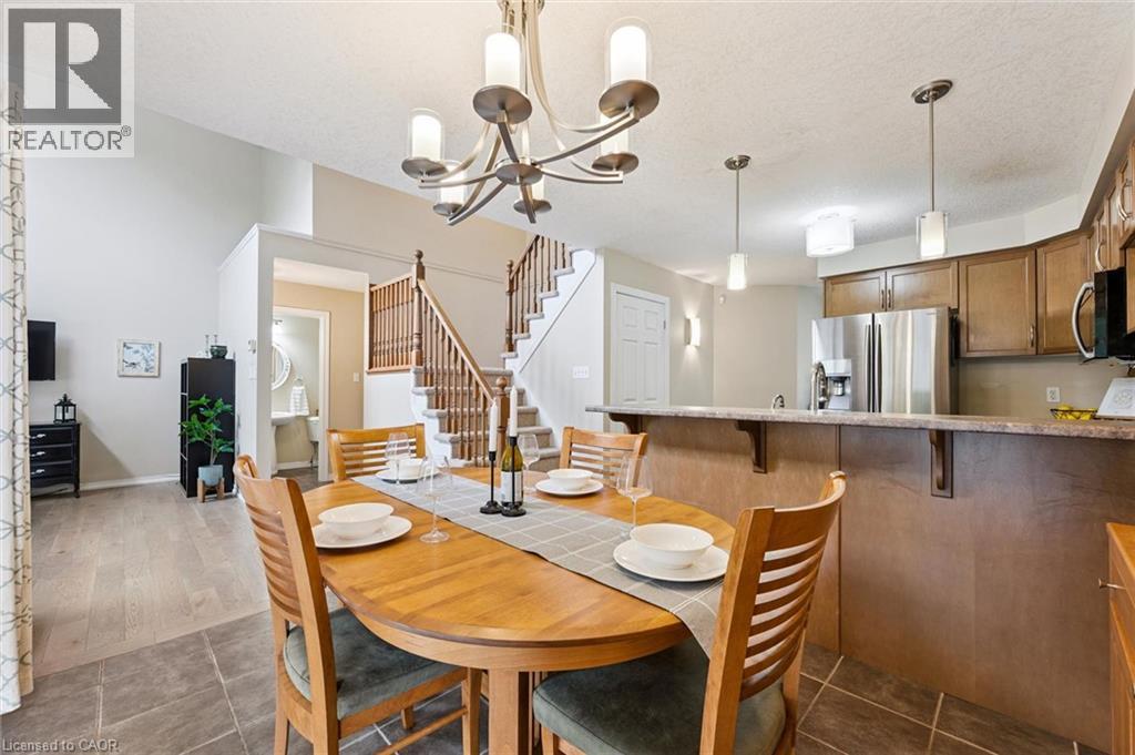 8 Walker Way Property Photo 16