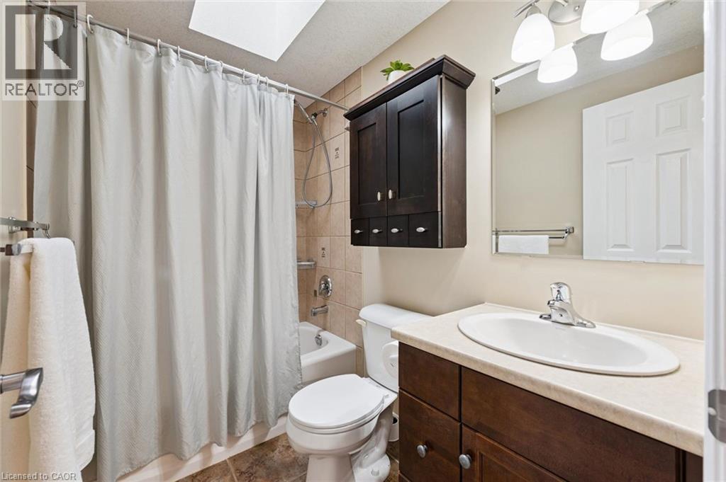 8 Walker Way Property Photo 22