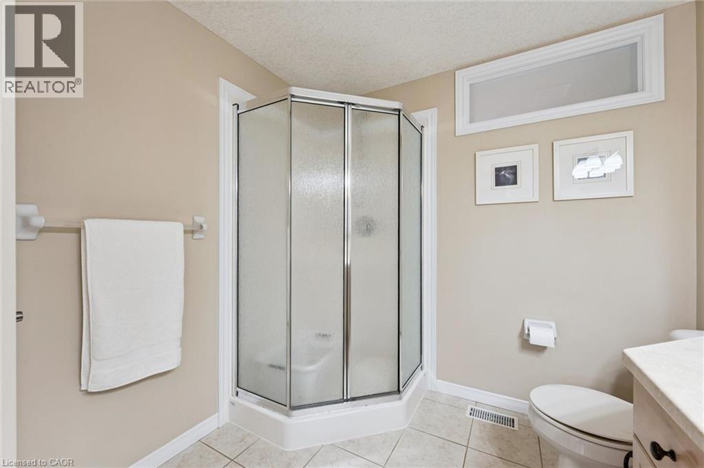 8 Walker Way Property Photo 27